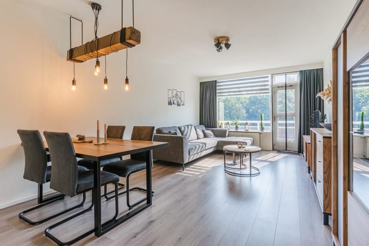 Photo 7 of Heulstraat 63