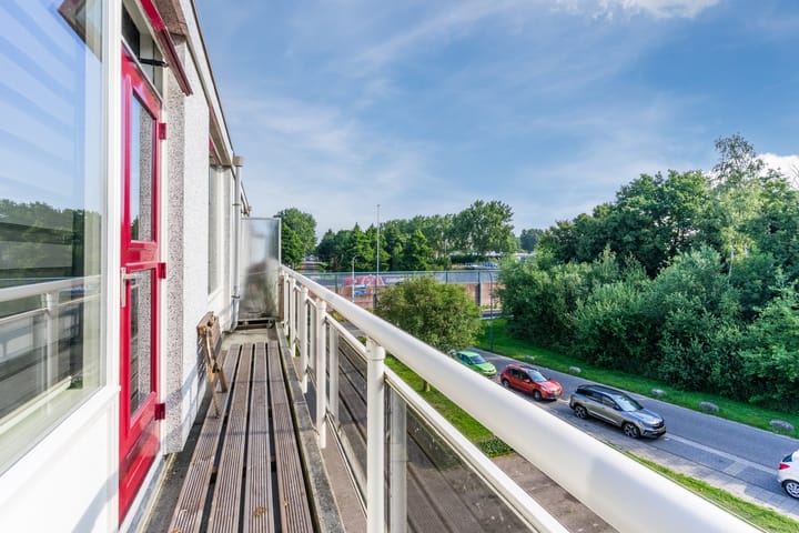 Photo 22 of Heulstraat 63