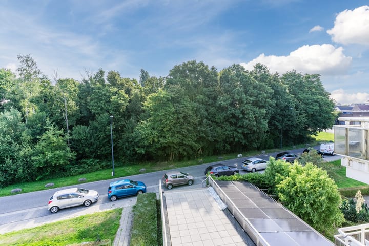 Photo 23 of Heulstraat 63