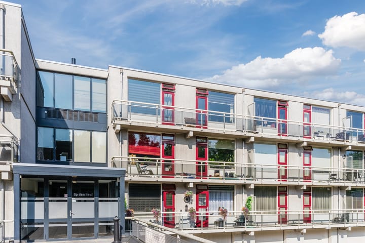 Photo 1 of Heulstraat 63