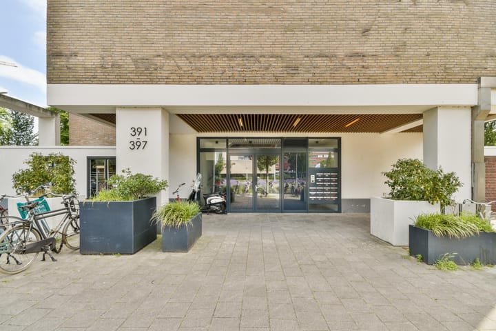 Photo 1 of Burgemeester Hogguerstraat 397-A