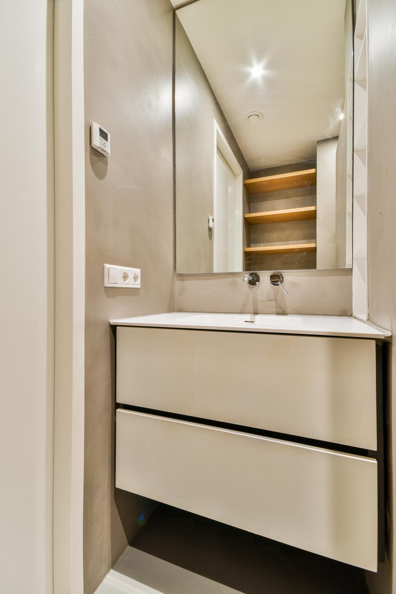 Foto 19 van Burgemeester Hogguerstraat 397-A