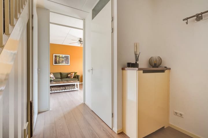 Foto 8 van Tieratesstraat 8