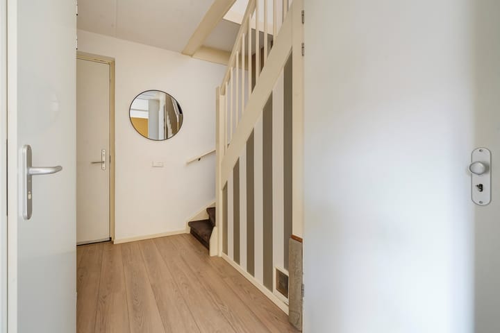 Foto 9 van Tieratesstraat 8