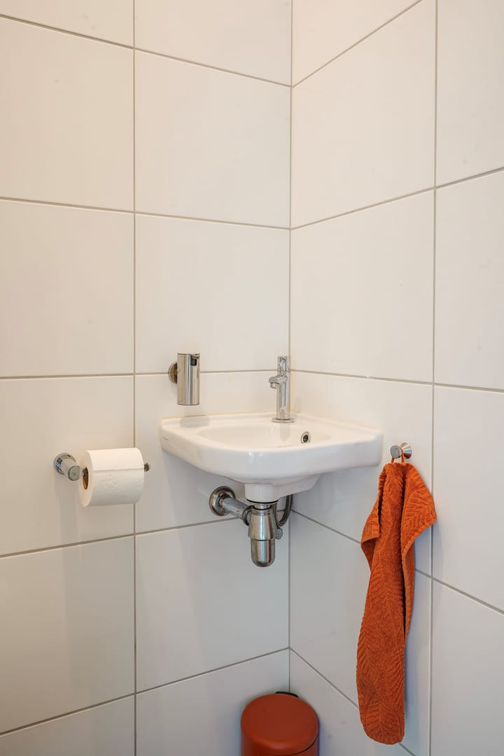 Foto 11 van Tieratesstraat 8