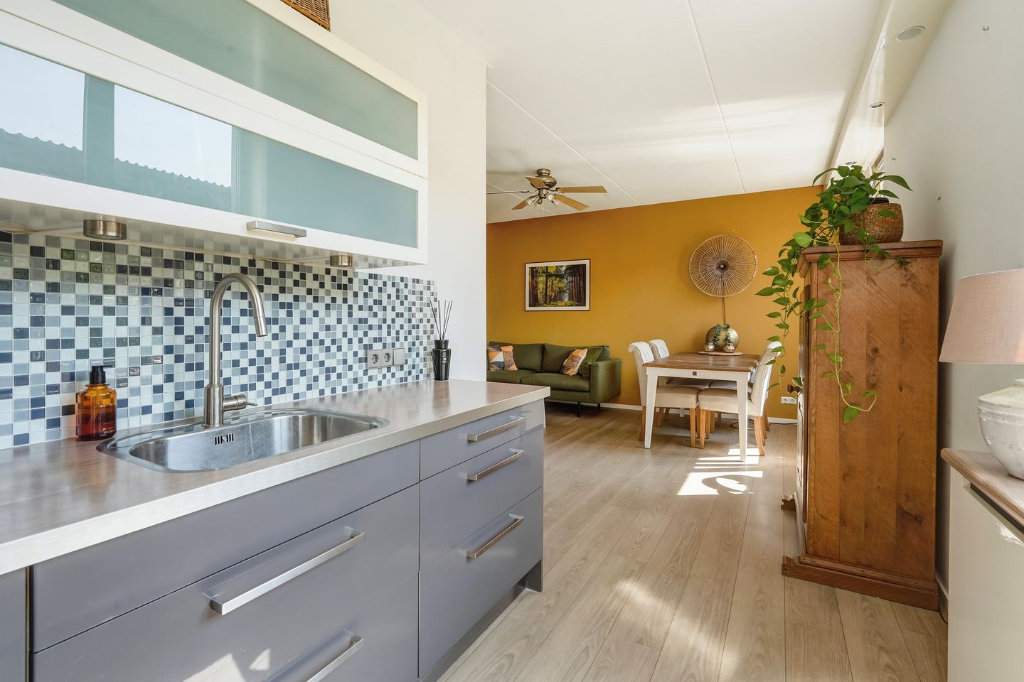 Foto 19 van Tieratesstraat 8