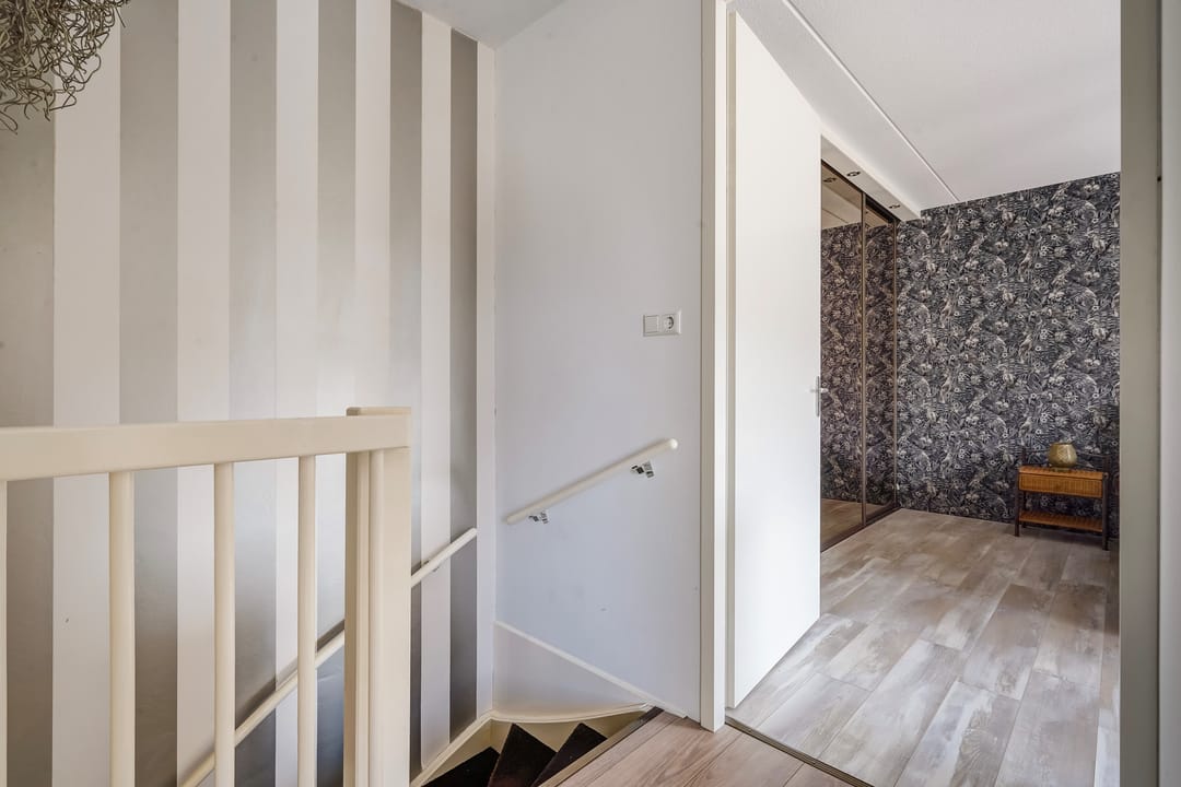 Foto 23 van Tieratesstraat 8