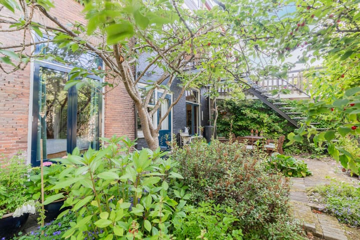 Photo 18 of Saenredamstraat 7-ZW