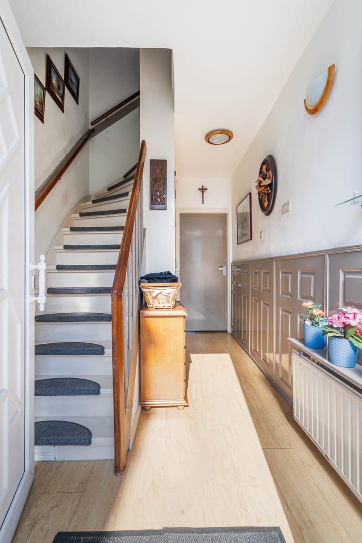 Foto 8 van Florisstraat 19