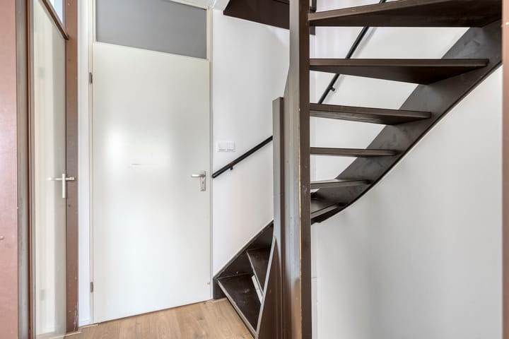 Foto 15 van Emmastraat 4