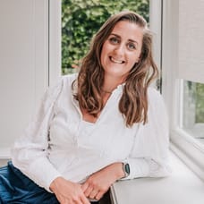 Linda Bakker - Administratief Medewerker