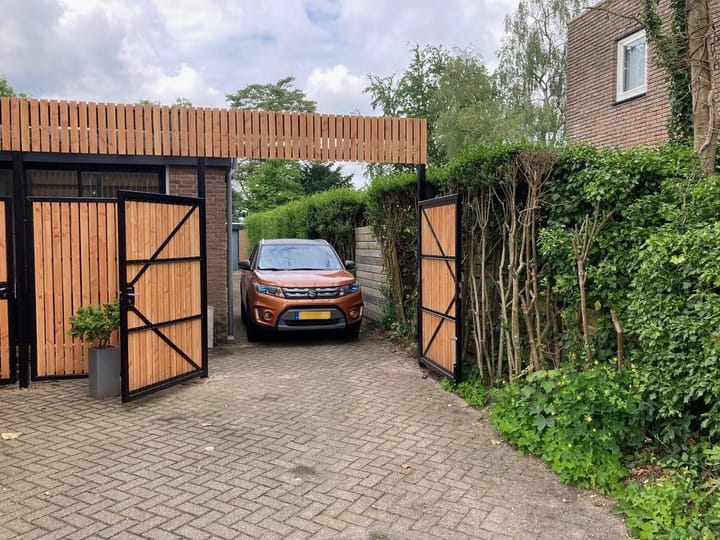 Foto 5 van van Limburg Stirumlaan 4-A