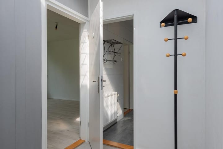 Foto 16 van van Limburg Stirumlaan 4-A