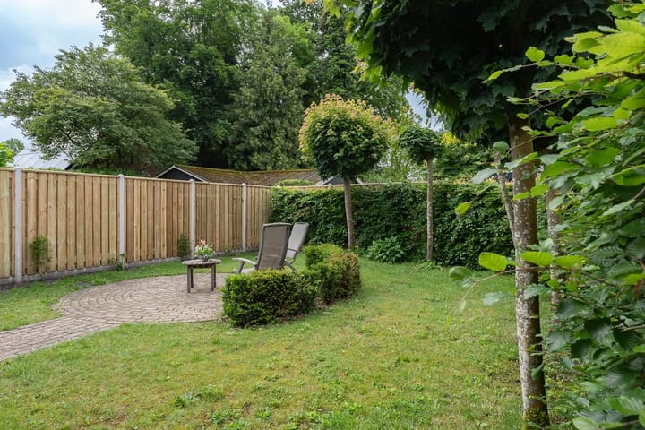 Foto 32 van van Limburg Stirumlaan 4-A