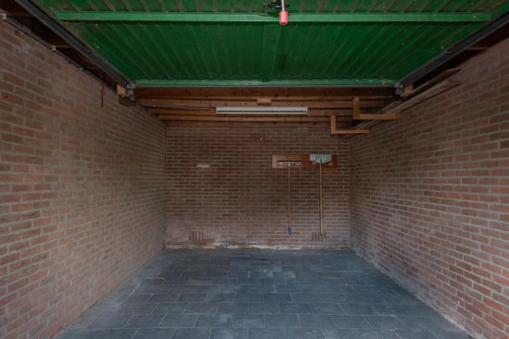 Foto 40 van van Limburg Stirumlaan 4-A