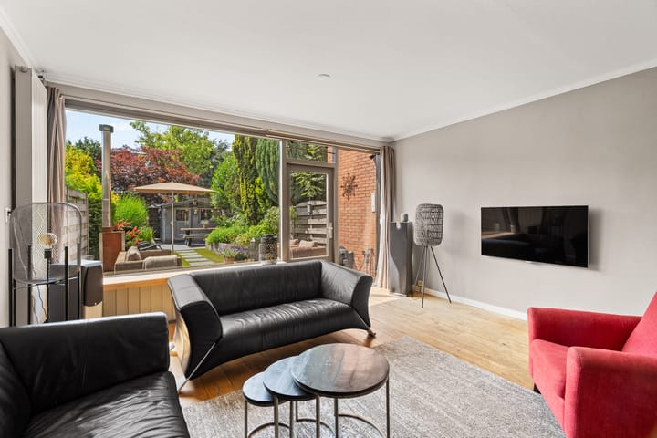 Foto 2 van Driedistel 9