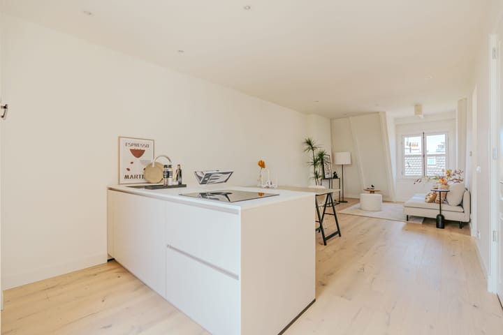 Foto 10 van Tolstraat 64-4