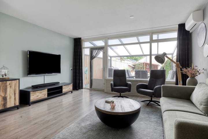 Foto 5 van Helmondstraat 3