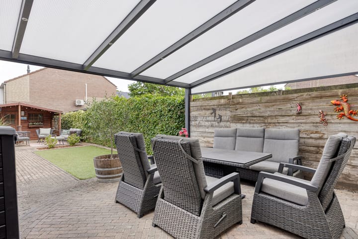 Foto 23 van Helmondstraat 3