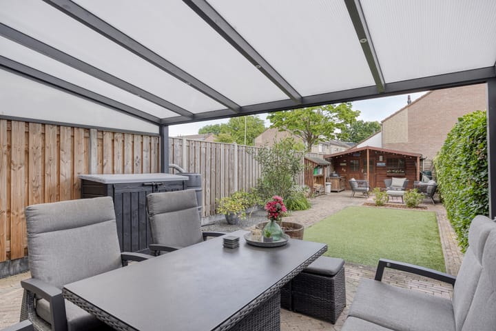 Foto 25 van Helmondstraat 3