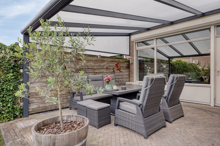 Foto 26 van Helmondstraat 3