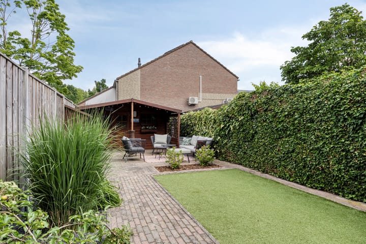 Foto 27 van Helmondstraat 3