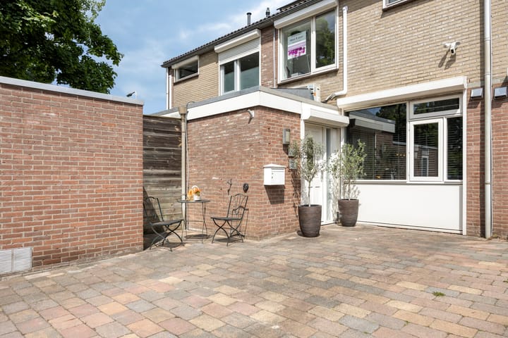 Foto 32 van Helmondstraat 3