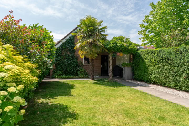 Foto 44 van Dauphinélaan 84