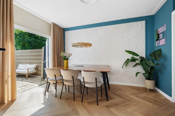 Foto 18 van Leenderweg 235