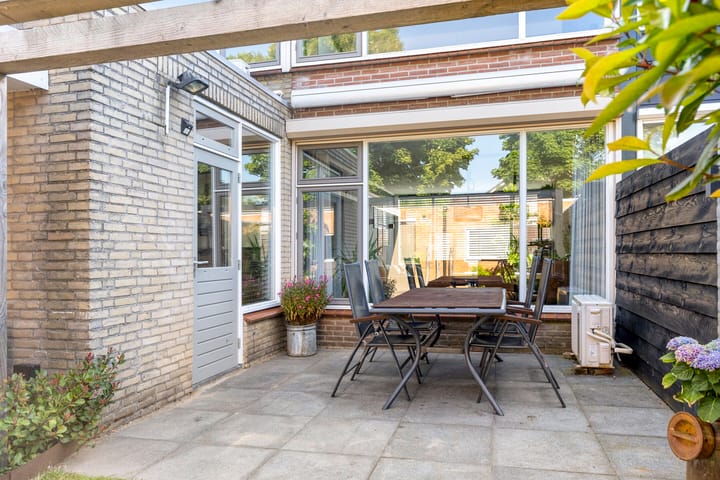 Foto 24 van Bremstraat 9