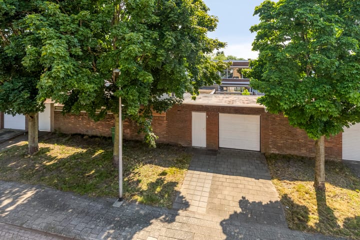 Foto 33 van Bremstraat 9