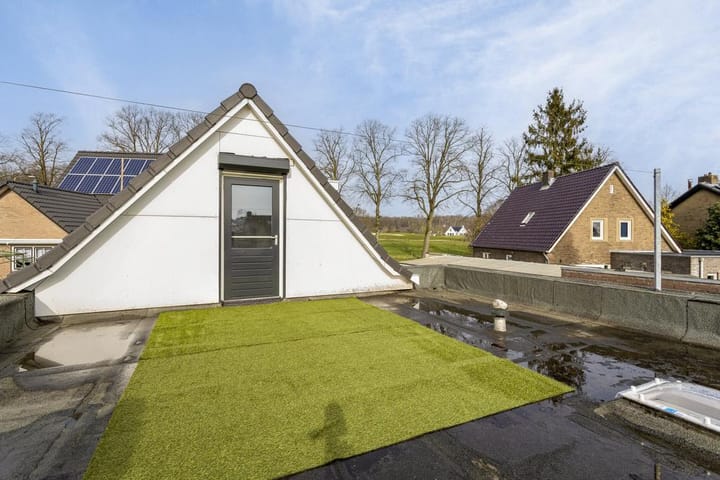 Photo 18 of Nieuweweg 61