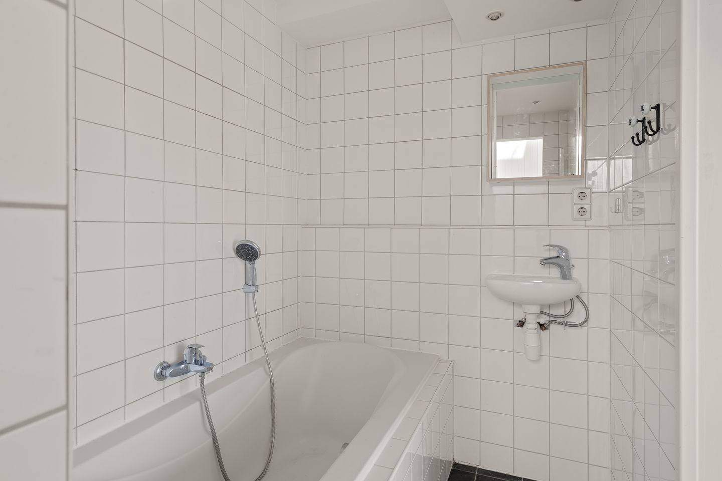 Foto 4 van Rotterdamsedijk 275-B1