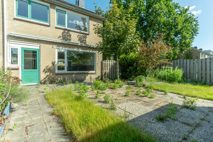 Foto 16 van van Maarenplein 27