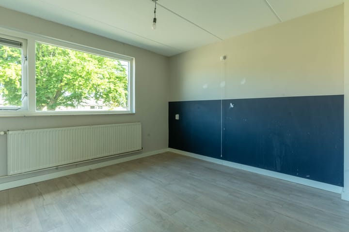 Foto 26 van van Maarenplein 27