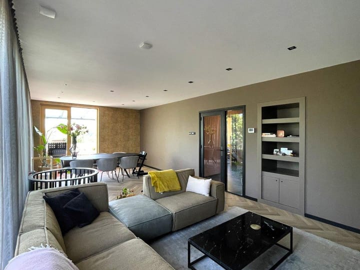 Photo 3 of Bernhardstraat 1