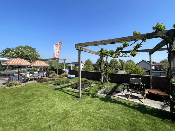 Foto 11 van Bernhardstraat 1