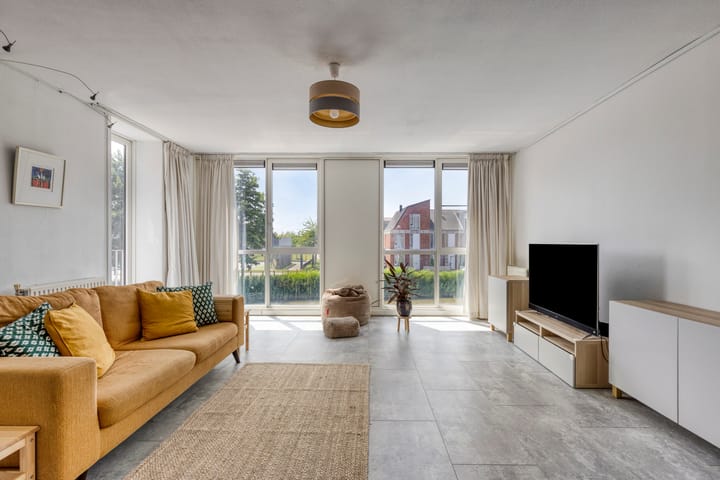 Foto 17 van Van Baaklaan 120