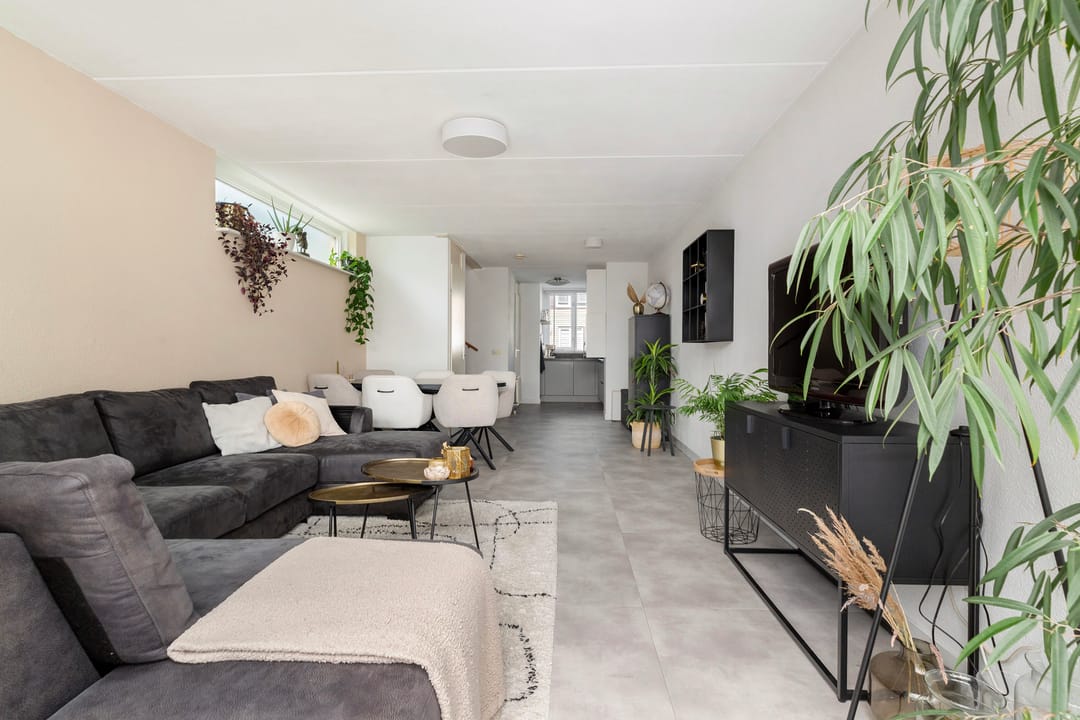 Foto 11 van Van der Linden-akker 24