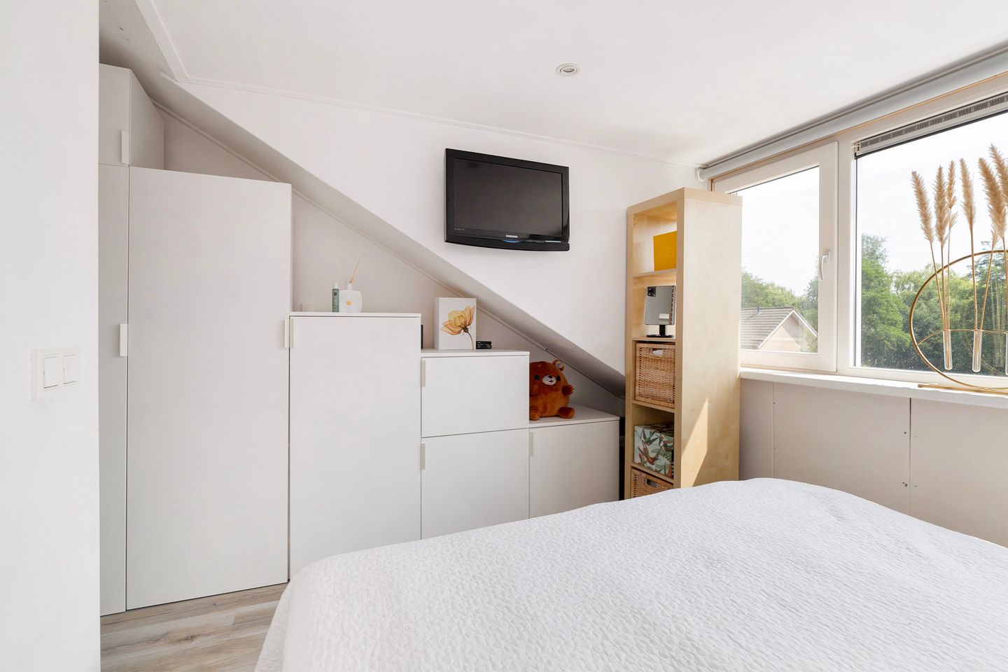 Foto 34 van Van der Linden-akker 24