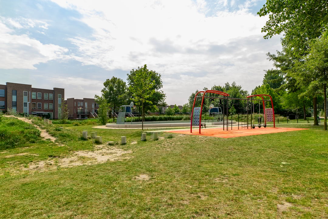 Foto 41 van Van der Linden-akker 24