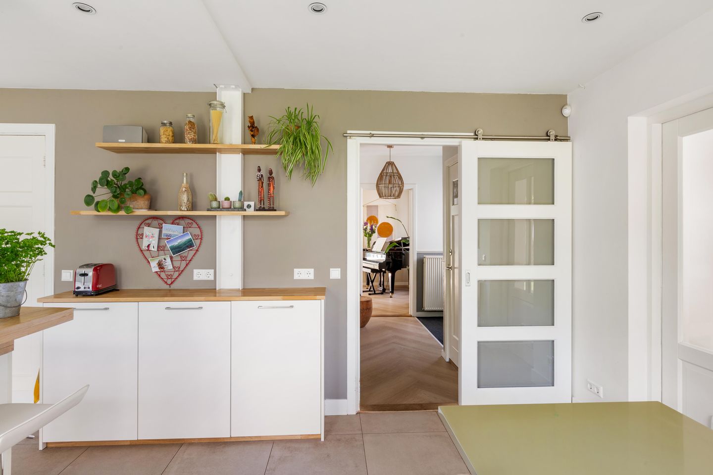 Photo 14 of Alberdingk Thijmlaan 10