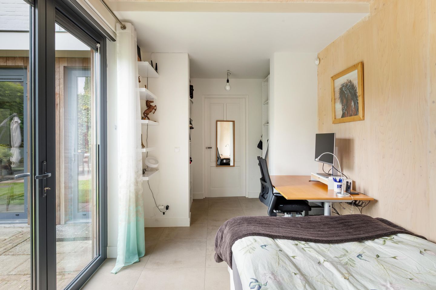 Photo 20 of Alberdingk Thijmlaan 10