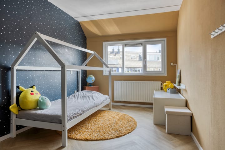 Photo 19 of Bezaanzeil 14