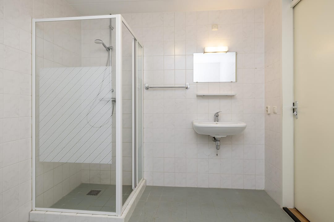 Photo 13 of Schutstraat 11-26