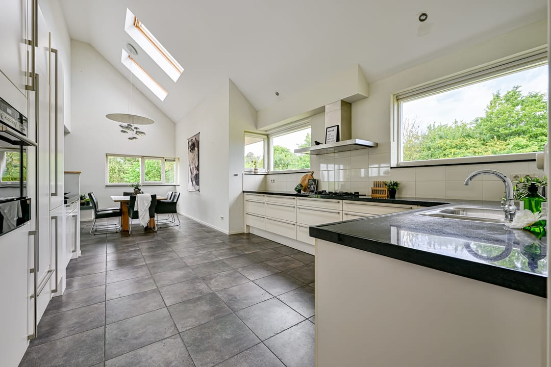 Photo 11 of Nesdijk 24