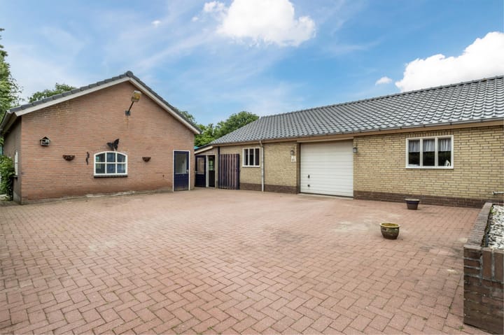 Foto 37 van Rechtestraat 6