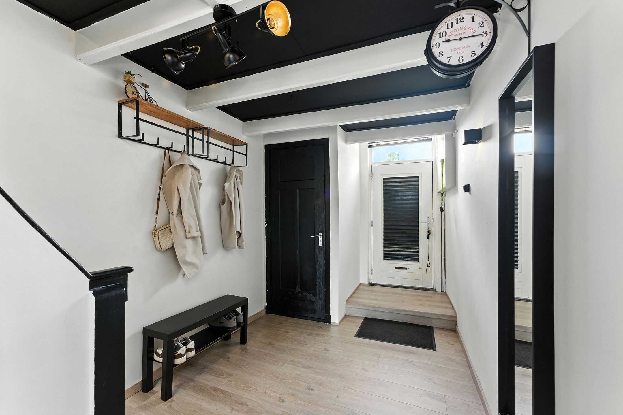 Foto 24 van Voorstraat 26