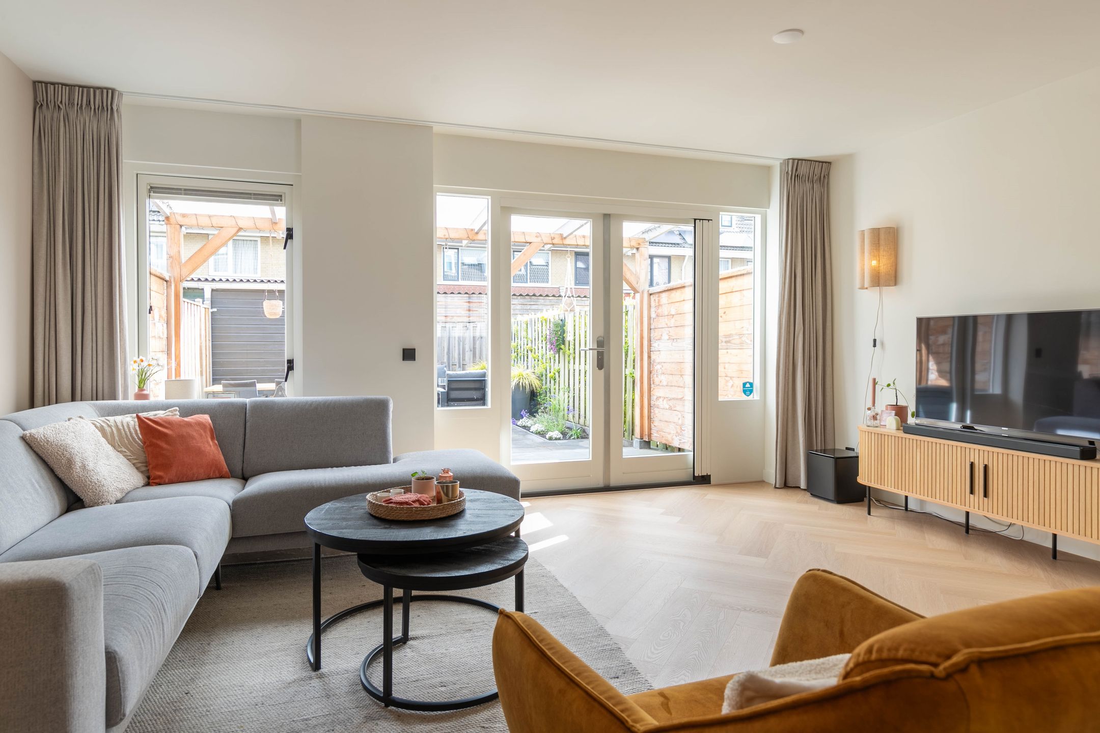 Foto 3 van Ferdinand Bollaan 11