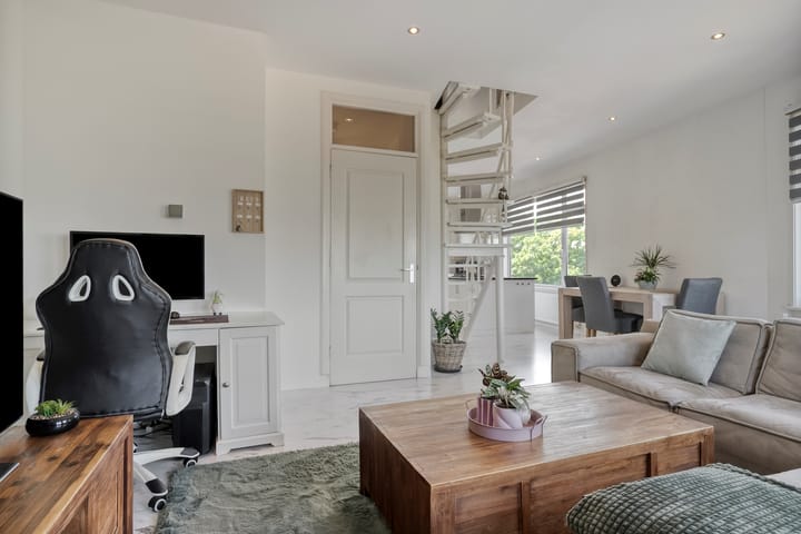 Foto 18 van Baambruggestraat 125